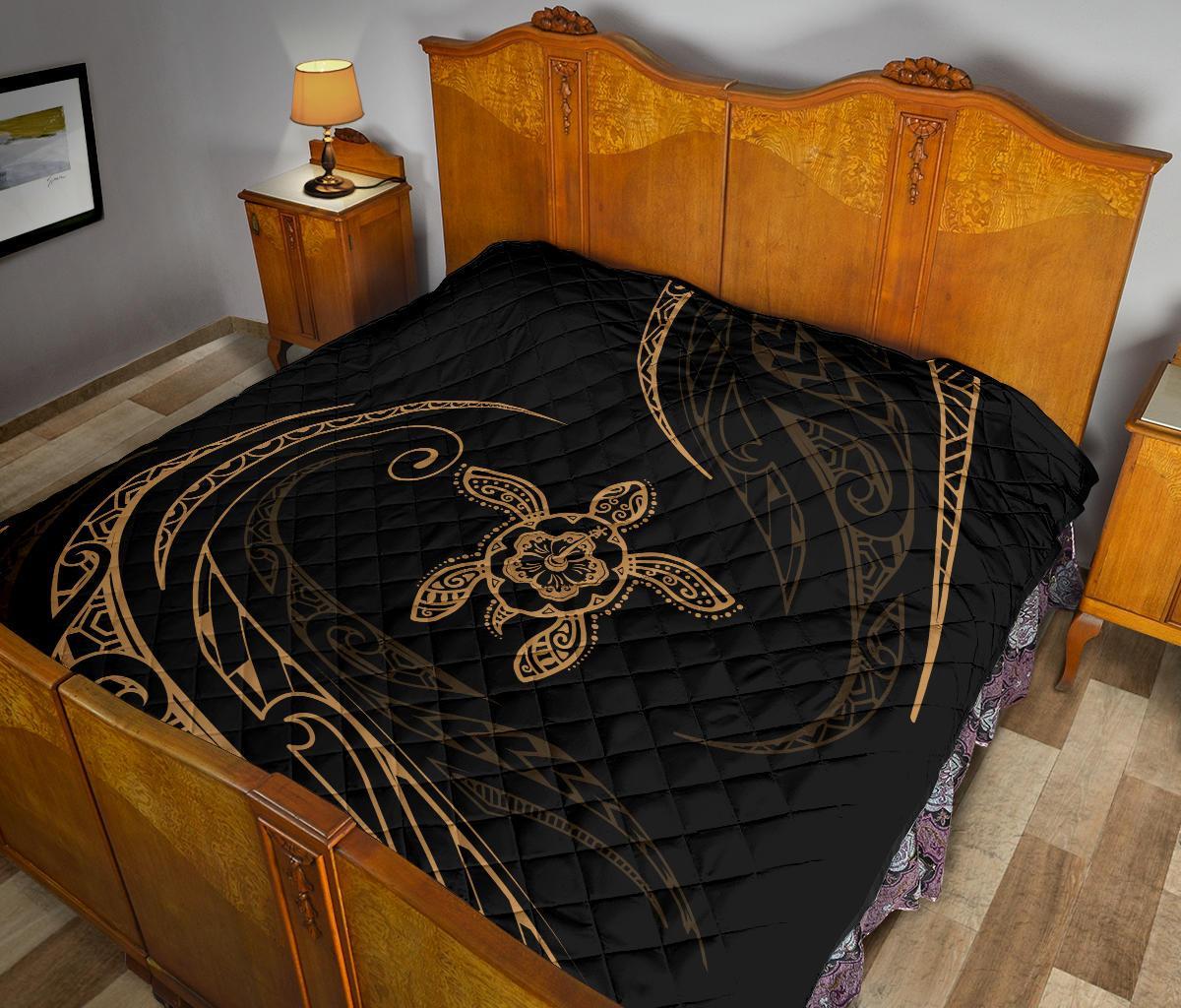 Hawaii Turtle Hibicus Premium Quilt - Frida Style - Gold - Polynesian Pride