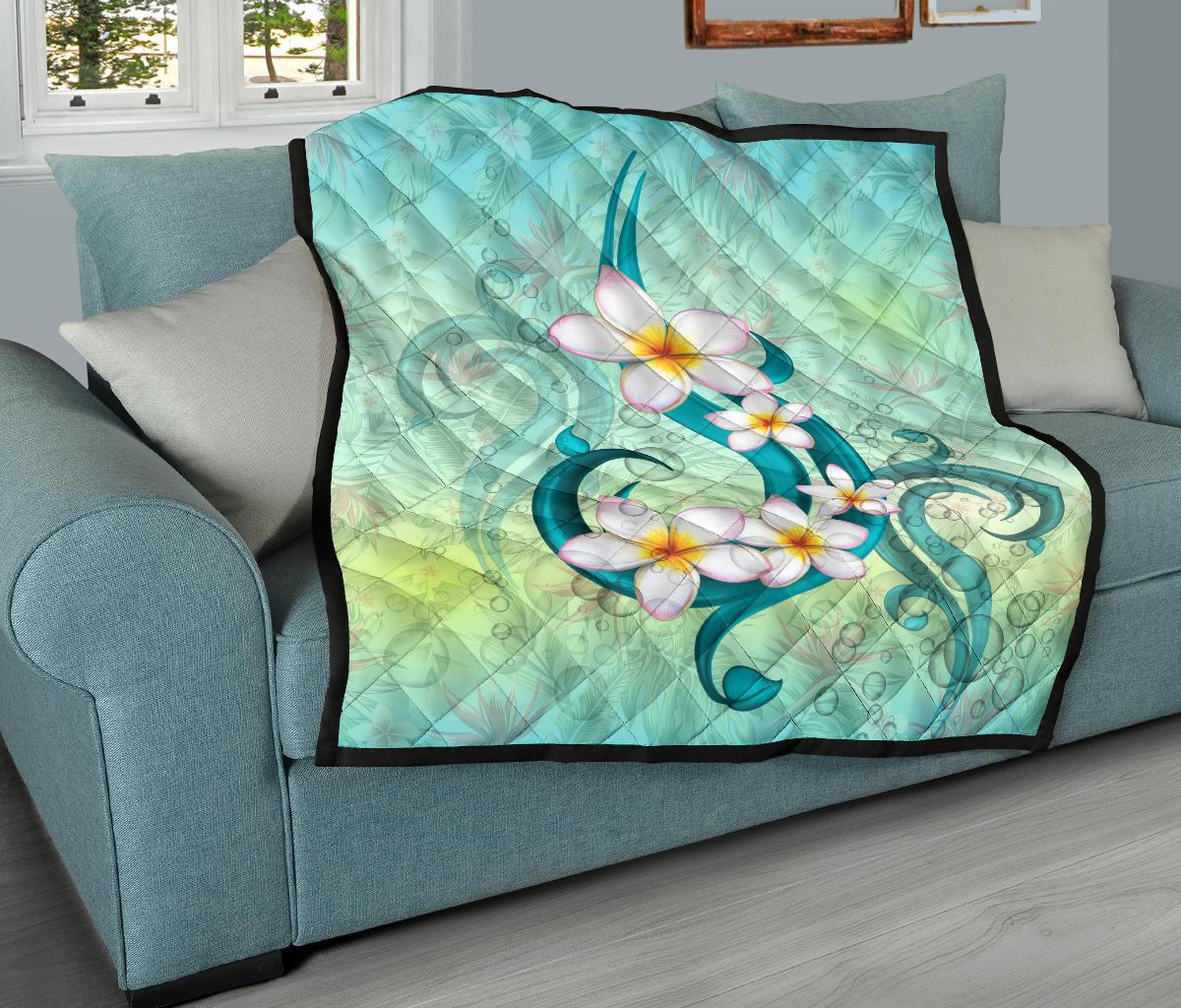 Hawaii Plumeria Premium Quilt - Polynesian Pride