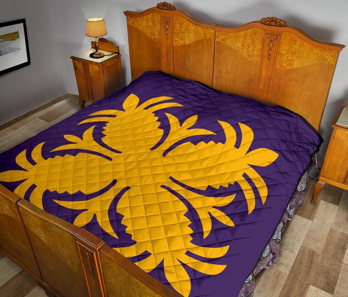 Hawaiian Premium Quilt Royal Pattern - Purple And Gold - A2 Style - Polynesian Pride
