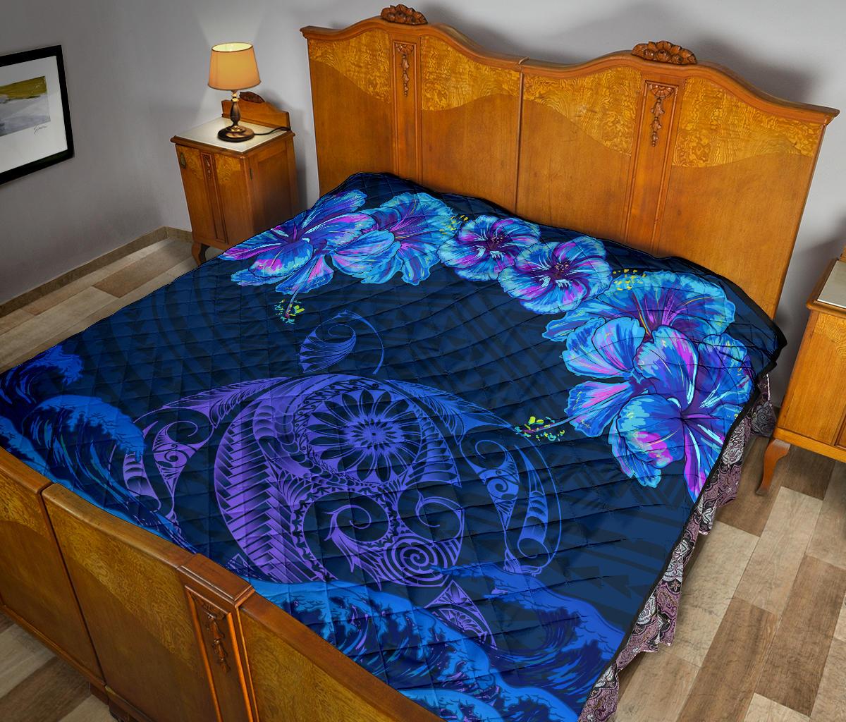Hawaiian Turtle Hibiscus Polynesian - Premium Quilt - Lucy Style - Polynesian Pride