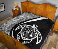 Hawaii Turtle Map Polynesian Premium Quilt - White - Circle Style - Polynesian Pride
