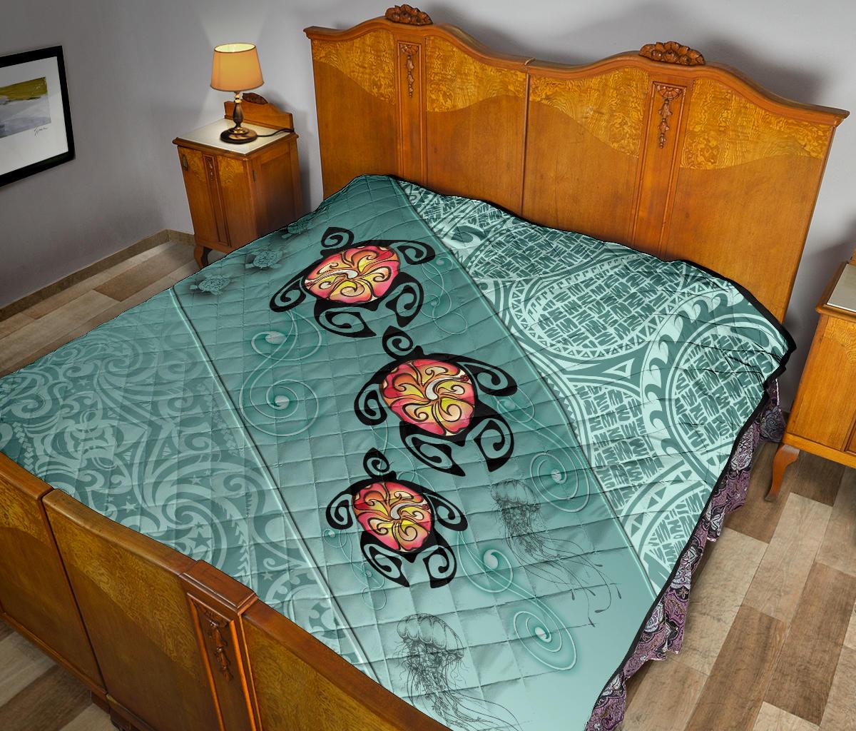 Hawaii Turtle Swimming Tribal Polynesian Premium Quilt - AH - Min Style - Polynesian Pride