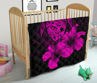 Hawaii Hibiscus Premium Quilt - Turtle Map - Pink - Polynesian Pride