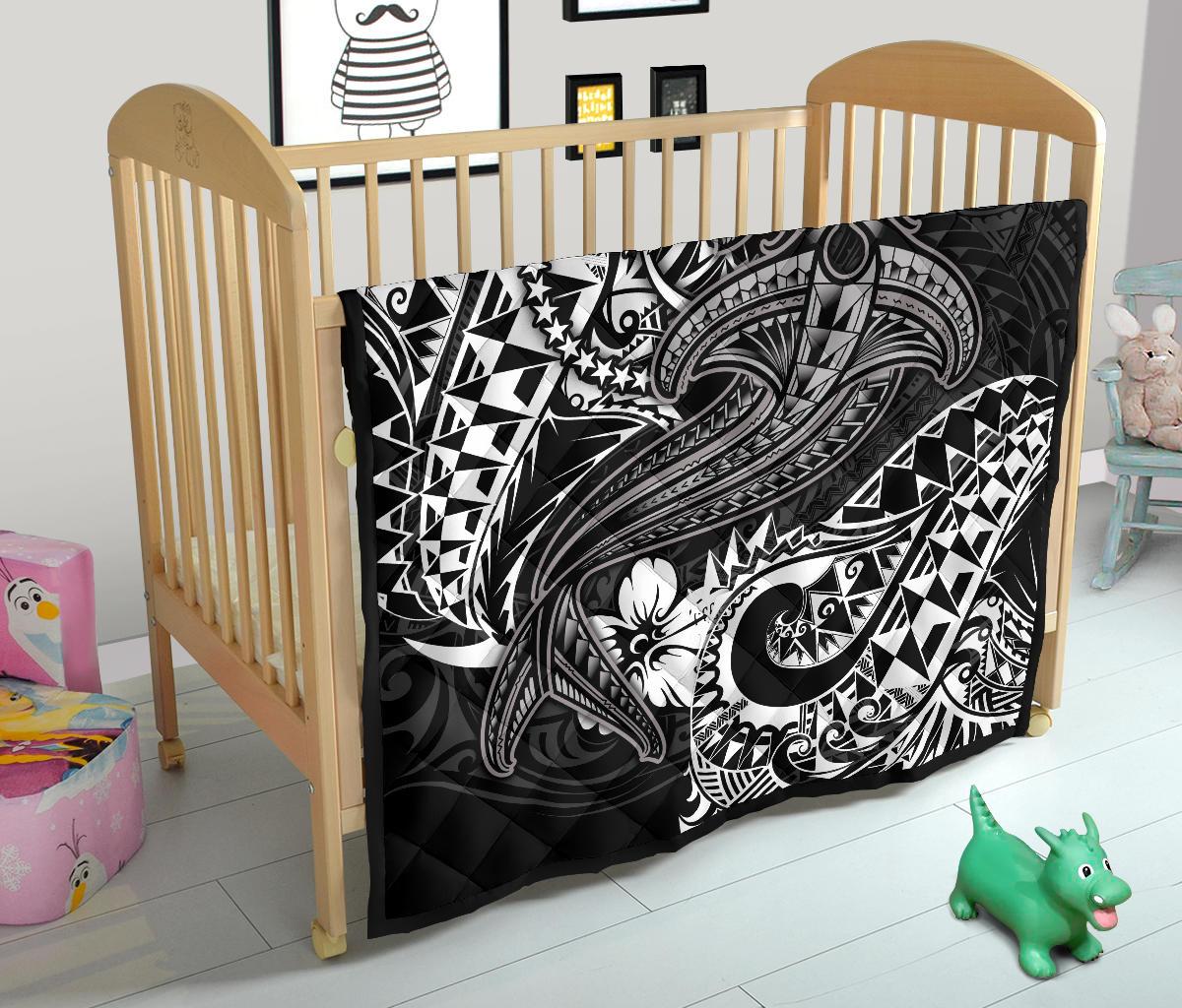 Chuuk Premium Quilt - White Shark Polynesian Tattoo - Polynesian Pride