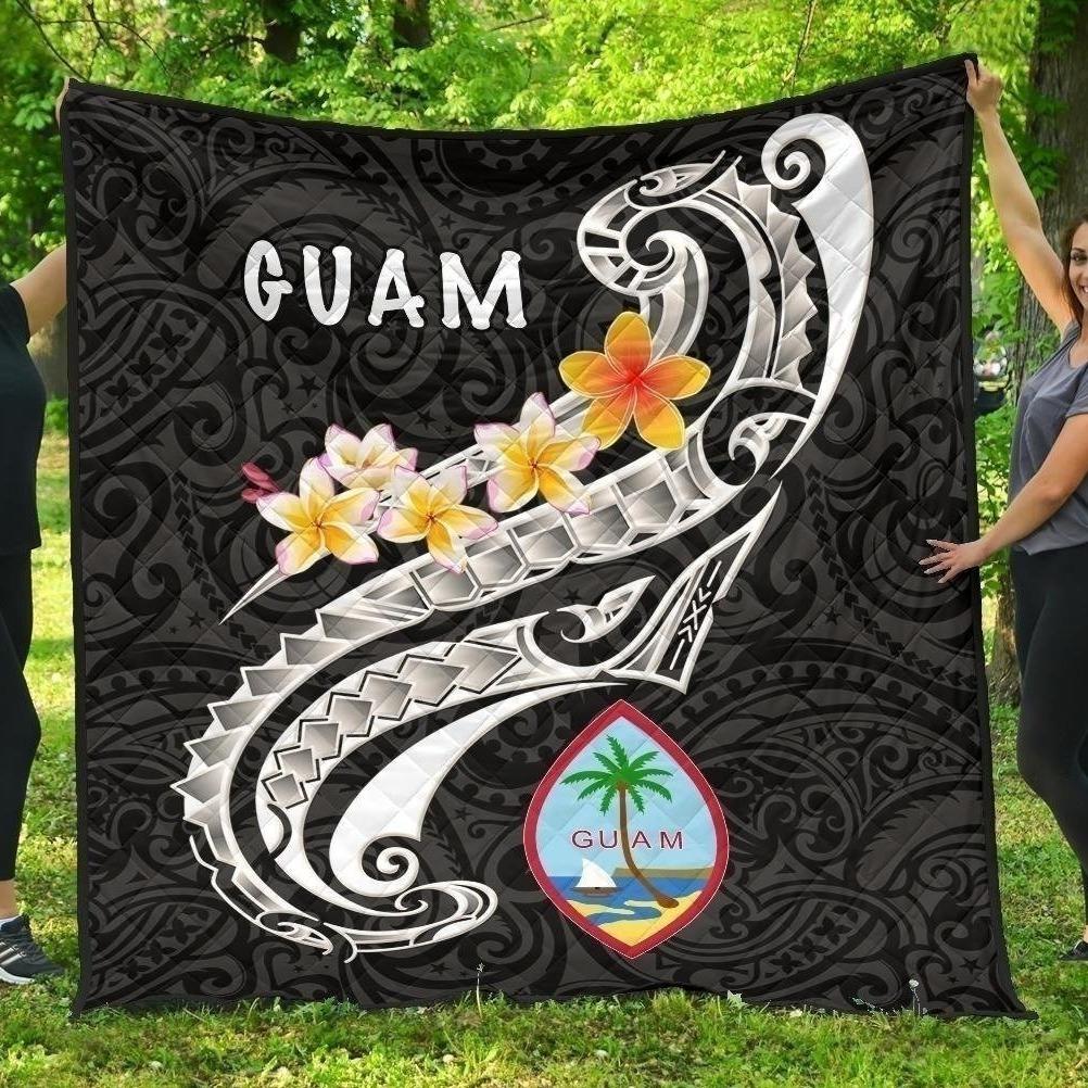 Guam Premmium Quilt - Guam Seal Polynesian Patterns Plumeria (Black) Black - Polynesian Pride