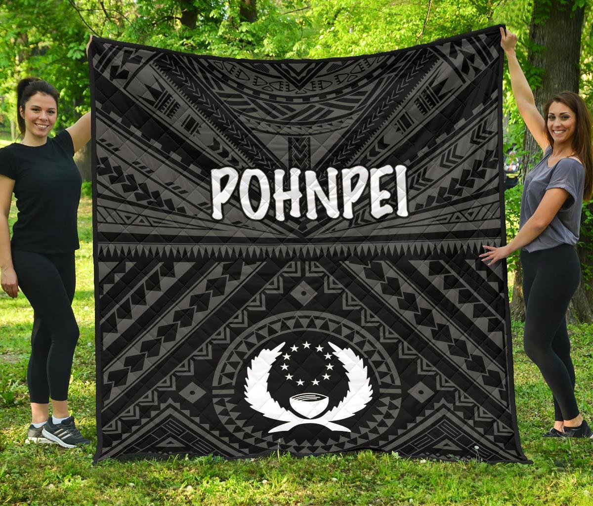 Pohnpei Premium Quilt - Pohnpei Seal With Polynesian Tattoo Style ( Black) - Polynesian Pride