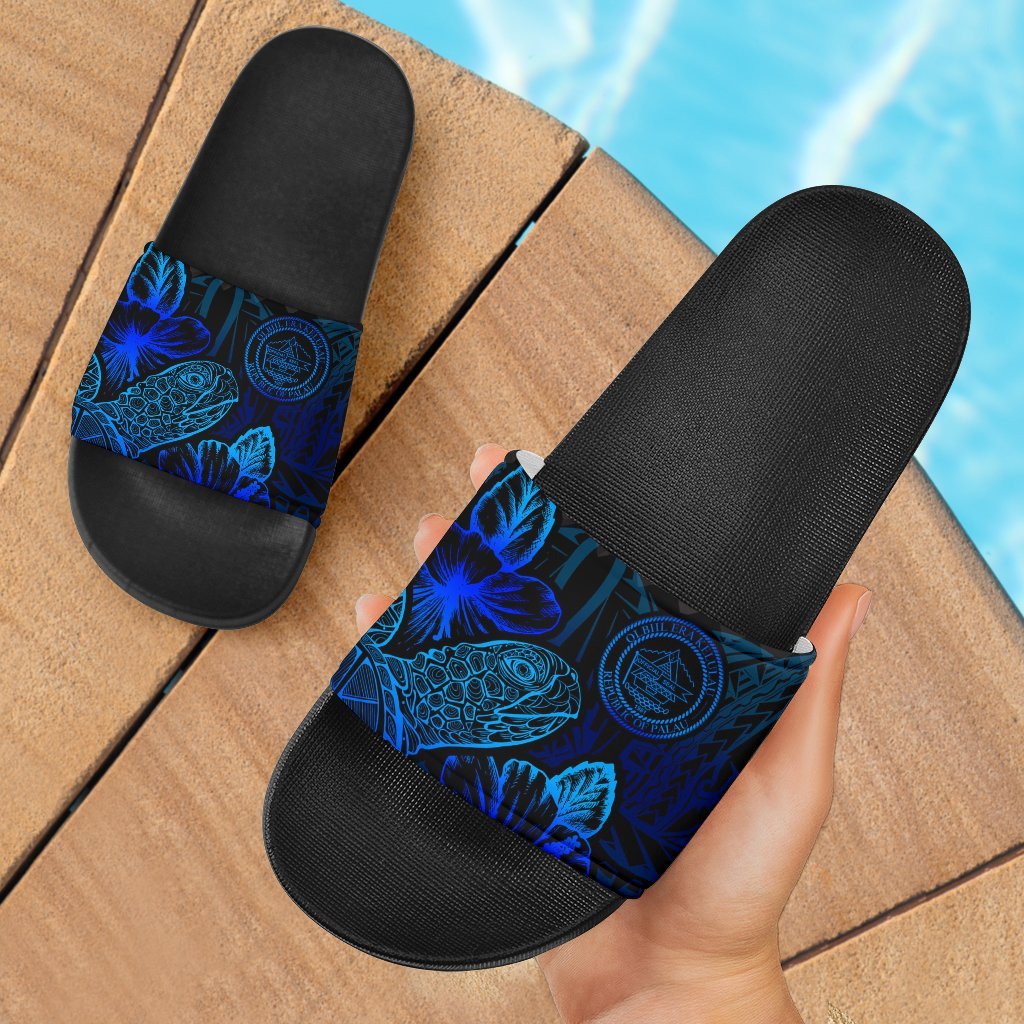 Palau Sandals - Turtle Hibiscus Pattern Blue Black - Polynesian Pride