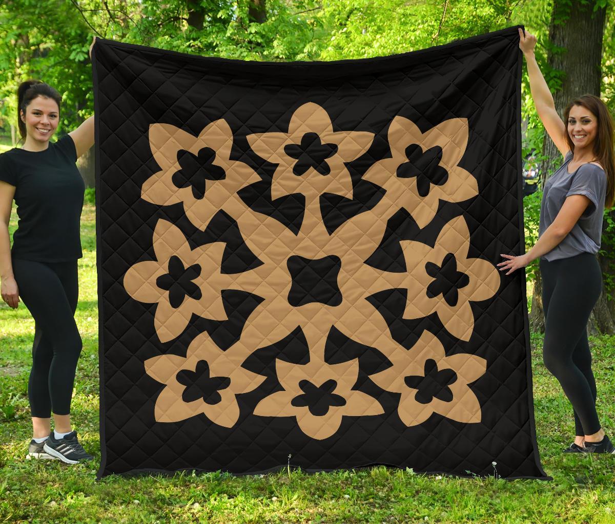 Hawaiian Premium Quilt Royal Pattern - Black And Gold - A1 Style Gold - Polynesian Pride