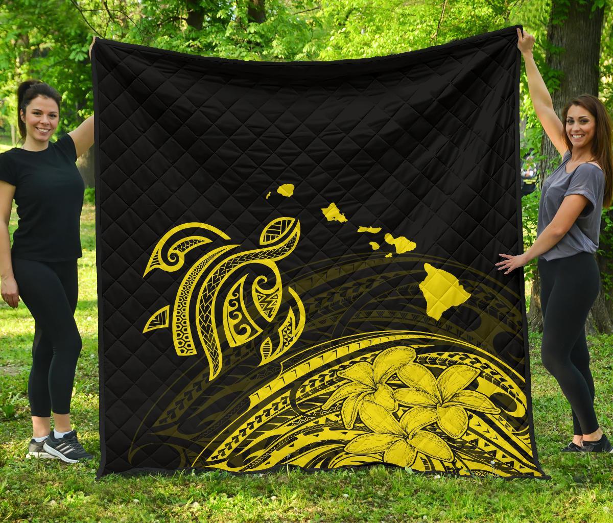 Hawaii Map Plumeria Polynesian Yellow Premium Quilt Yellow - Polynesian Pride