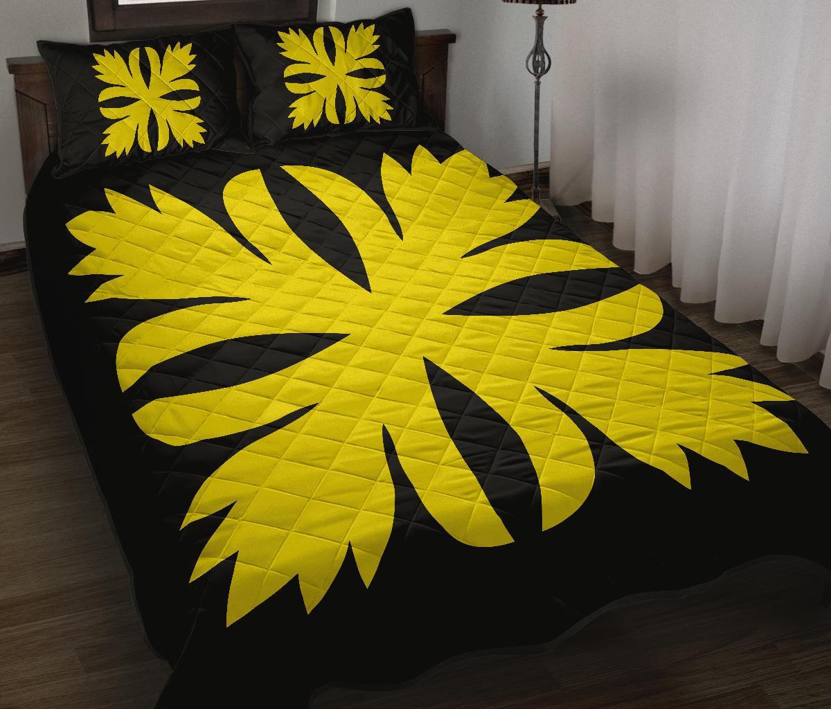 Hawaiian Royal Pattern Quilt Bed Set - Black And Yellow - C3 Style Yellow - Polynesian Pride