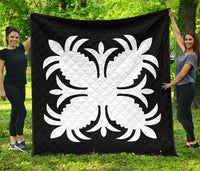 Hawaiian Premium Quilt Royal Pattern - Black And White - A2 Style White - Polynesian Pride