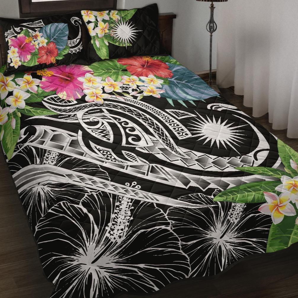 Marshall Islands Polynesian Quilt Bed Set - Summer Plumeria (Black) Black - Polynesian Pride