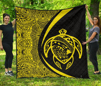 Hawaii Turtle Map Polynesian Premium Quilt - Yellow - Circle Style Yellow - Polynesian Pride