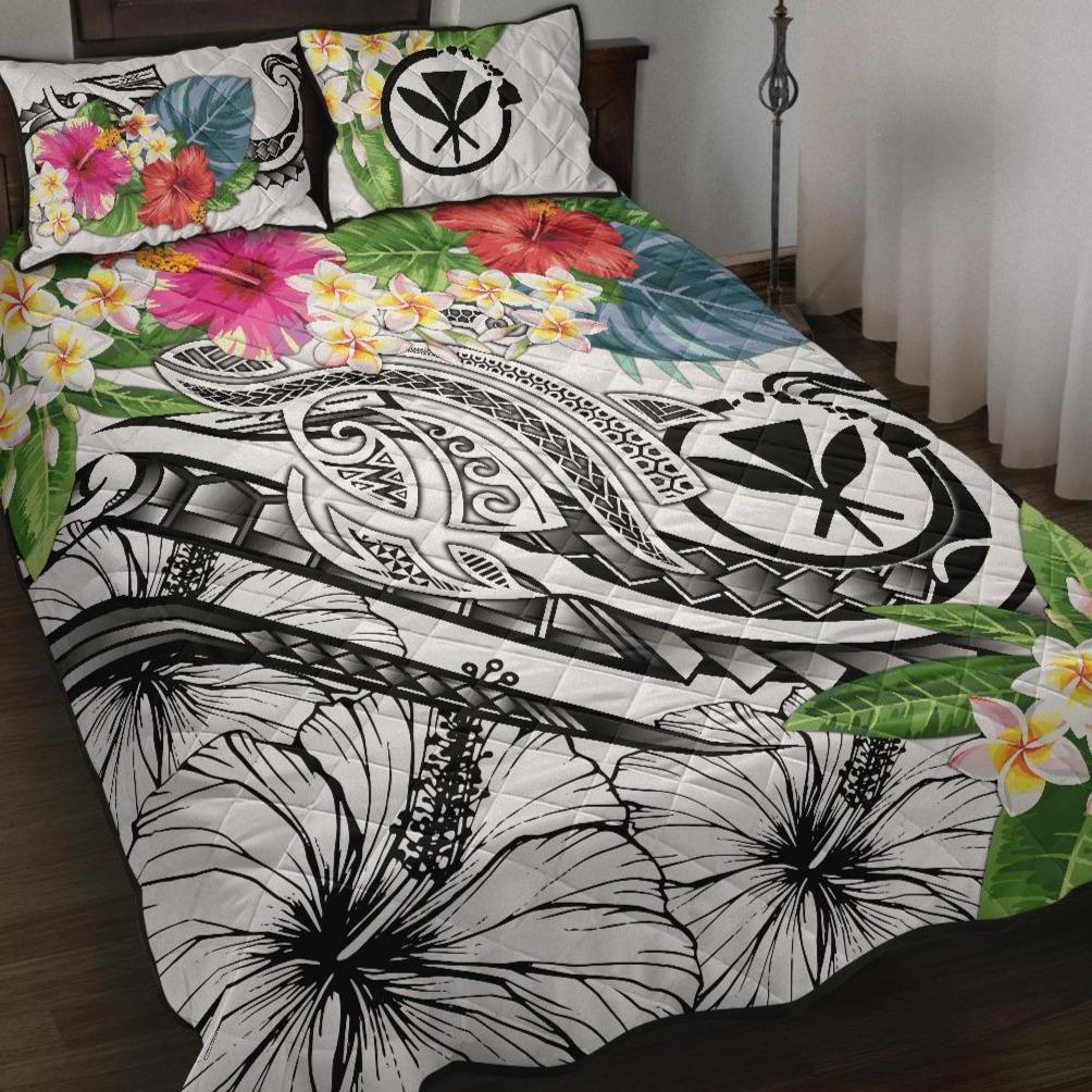 Polynesian Hawaii Kanaka Maoli Quilt Bed Set - Summer Plumeria (White) White - Polynesian Pride