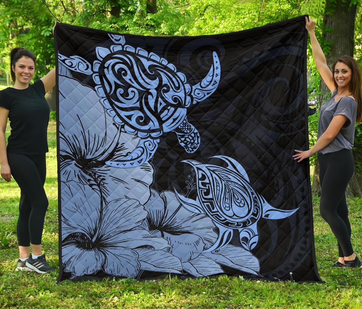 Hawaii Turtle Premium Quilt Polynesian Hibiscus Art Blue AH Blue - Polynesian Pride
