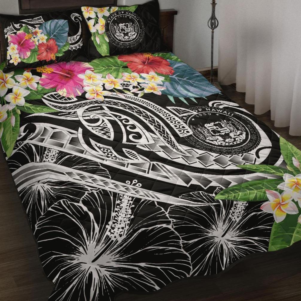 Polynesian Hawaii Quilt Bed Set - Summer Plumeria (Black) Black - Polynesian Pride