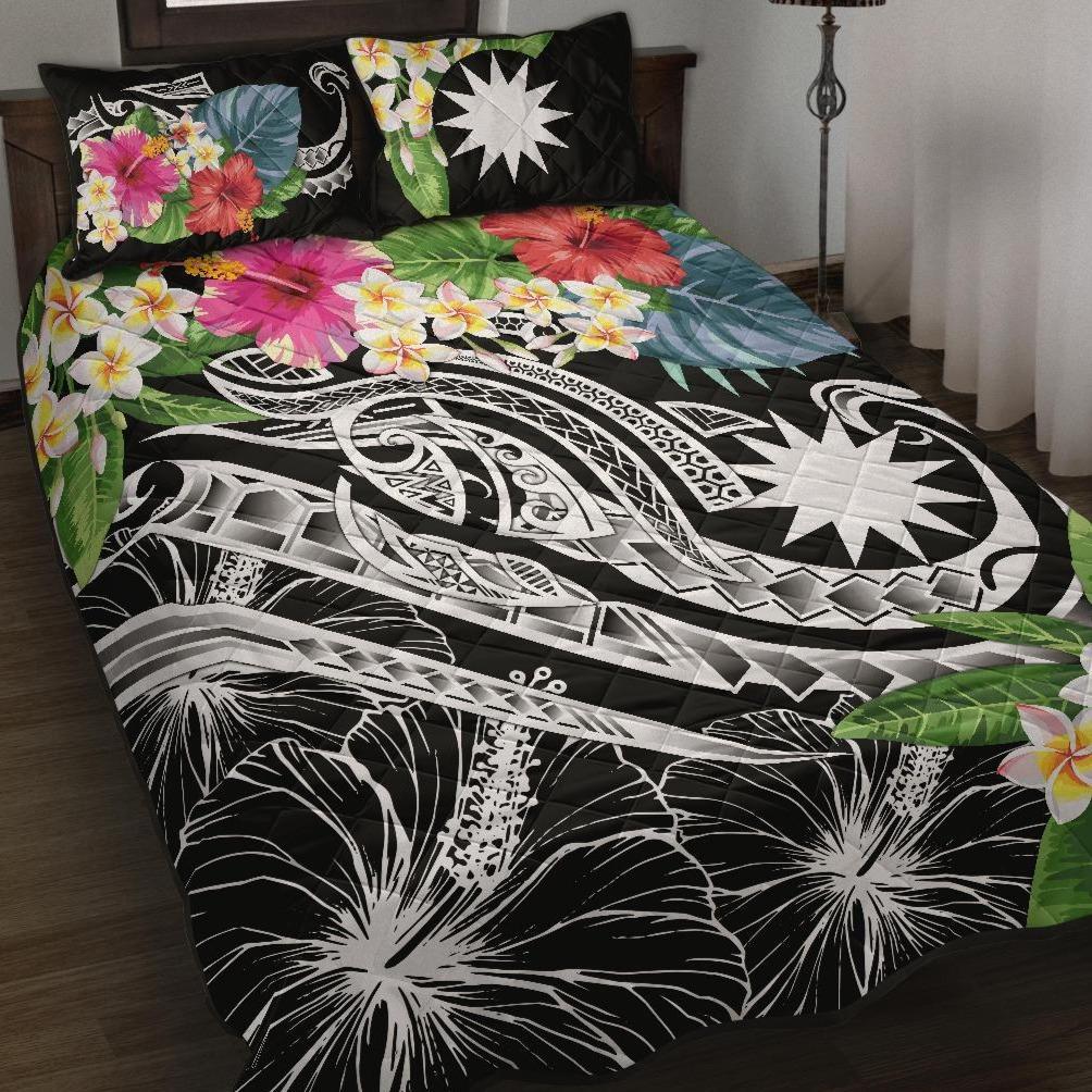 Nauru Polynesian Quilt Bed Set - Summer Plumeria (Black) Black - Polynesian Pride