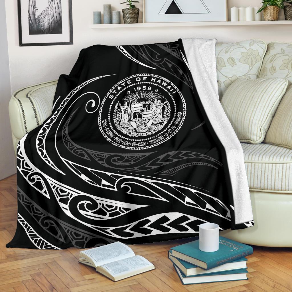 Hawaii Coat Of Arms Premium Blanket - White - Frida Style White - Polynesian Pride