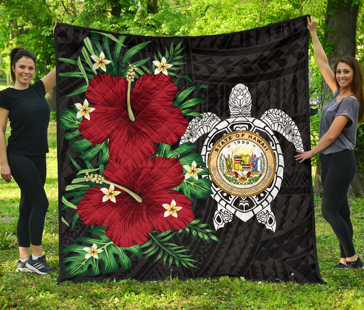 Hawaii Coast of Arm Turtle Hibiscus - Premium Quilt AH Black - Polynesian Pride