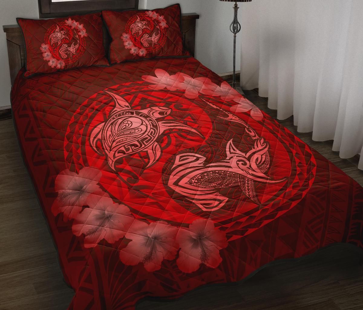 Hawaii Yin Yang Turtle Shark Hibiscus Plumeria Quilt Bed Set - Red - Polynesian Pride