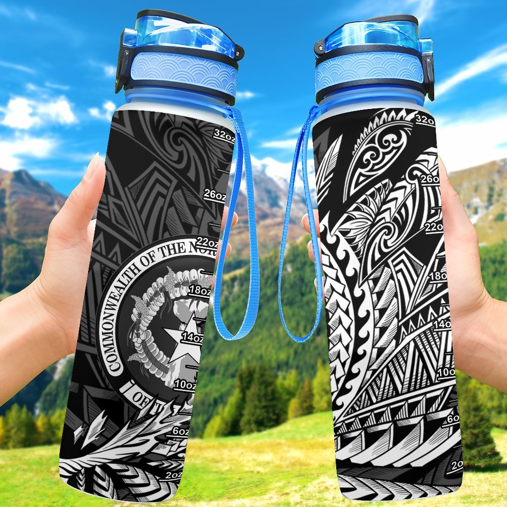 Northern Mariana Islands Hydro Tracking Bottle - Wings Style Hydro Tracking Bottle - Northern Mariana Islands 32oz Large Black - Polynesian Pride