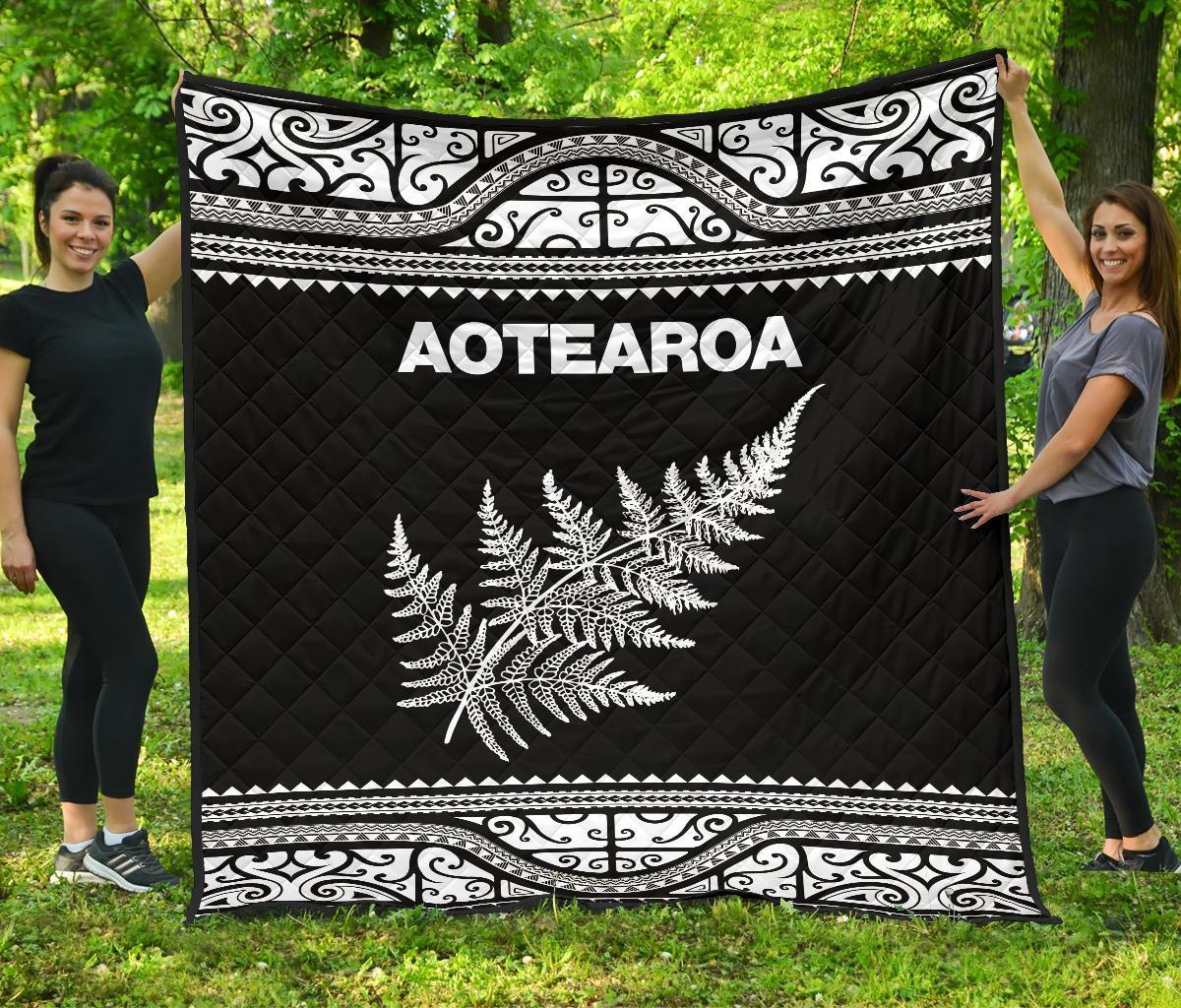 Aotearoa New Zealand Maori Premium Quilt Silver Fern - White - Polynesian Pride