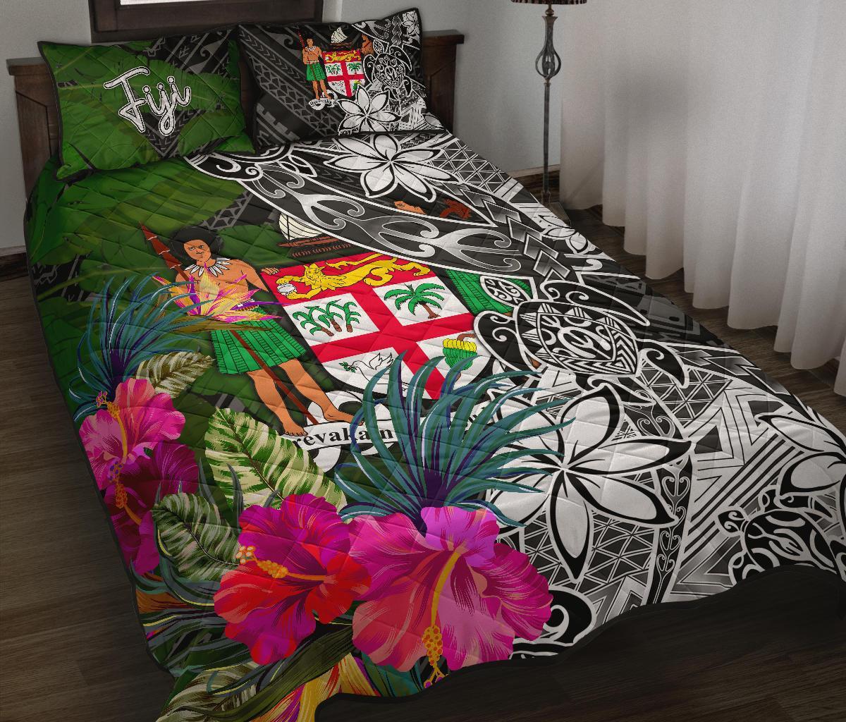 Fiji Quilt Bed Set - Turtle Plumeria Banana Leaf Crest Black - Polynesian Pride