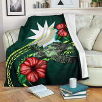 Nauru Polynesian Premium Blanket - Green Turtle Hibiscus White - Polynesian Pride