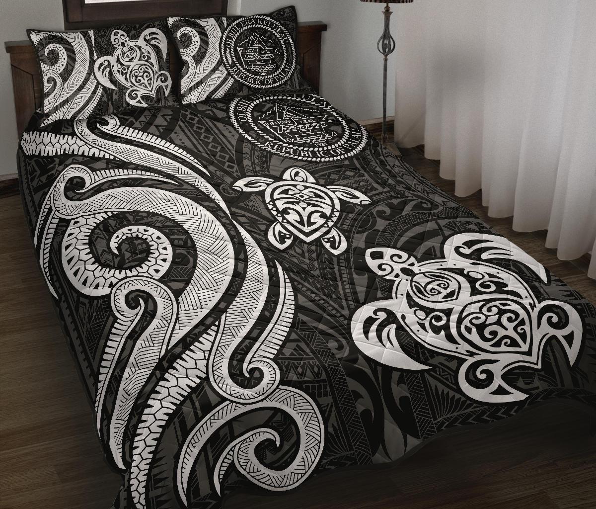 Palau Quilt Bed Set - White Tentacle Turtle White - Polynesian Pride