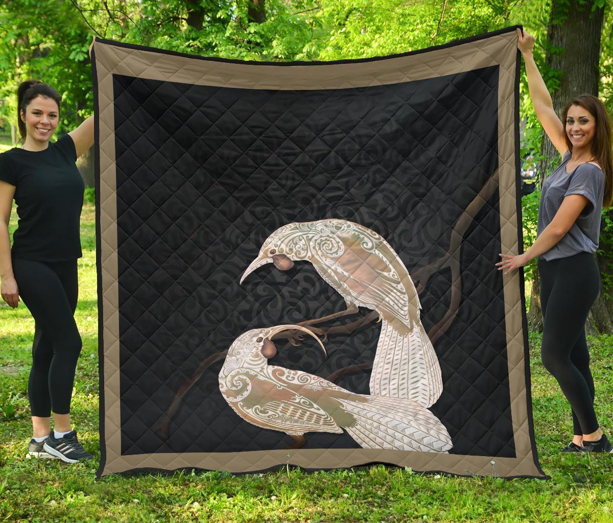 Huia Maori New Zealand Quilt Black - Polynesian Pride