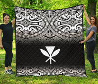 Hawaii Premium Quilt - White Kanaka Maoli Polynesian Tattoo & Black Frog - Polynesian Pride