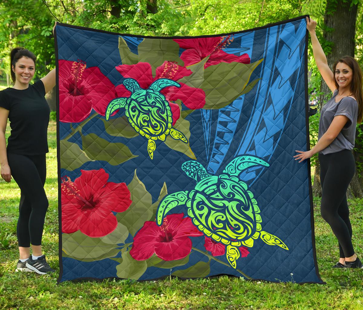 Hawaii Turtle Hibiscus Polynesian Premium Quilt - Bana Style Blue - Polynesian Pride