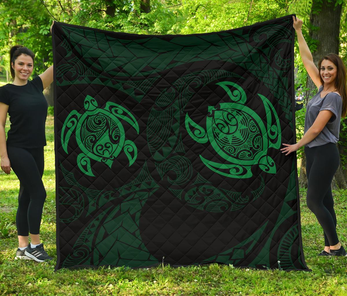 Hawaii Polynesian Turtle Premium Quilt Green Blue - Polynesian Pride