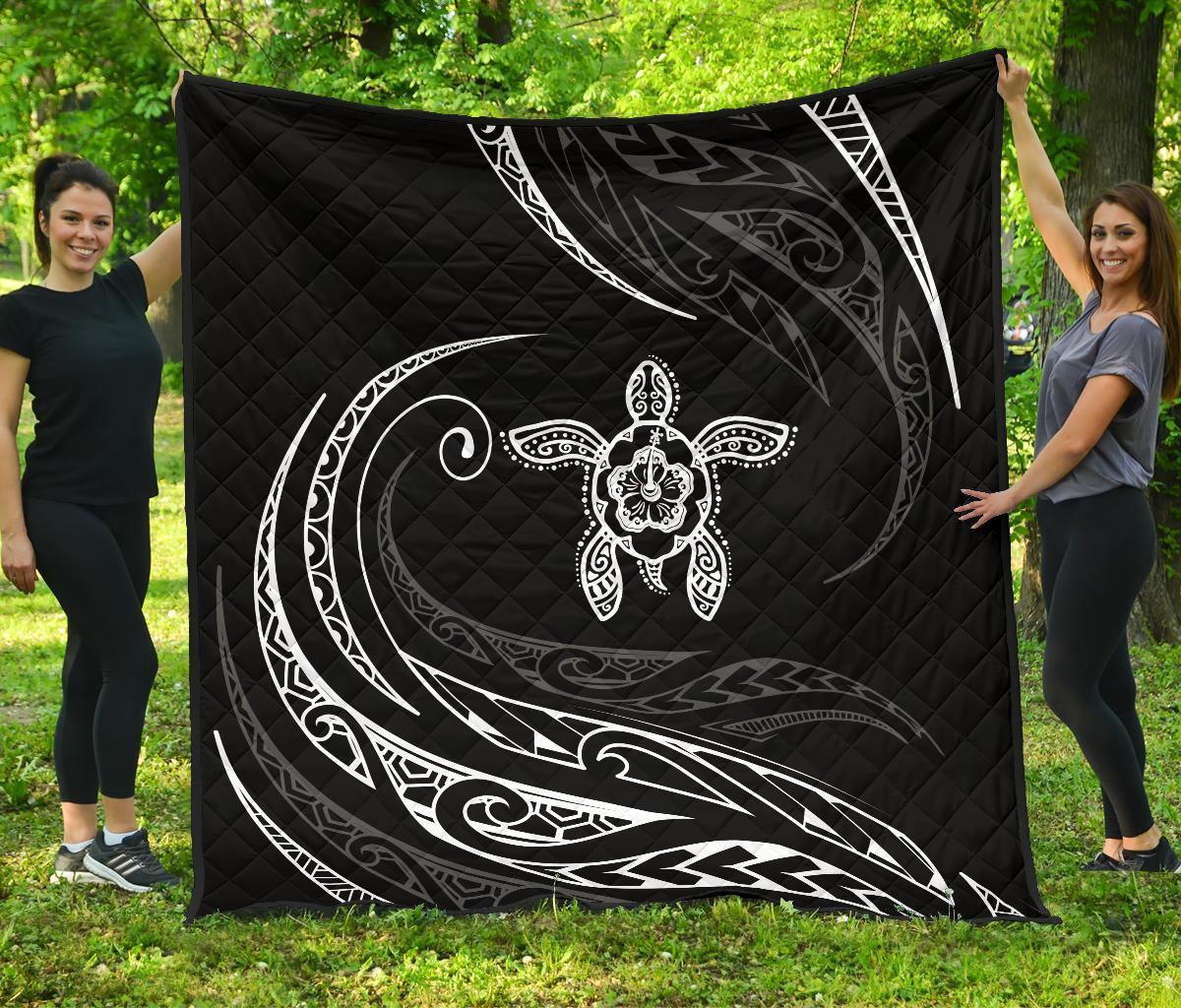 Hawaii Turtle Hibicus Premium Quilt - Frida Style - White Premium Quilt White - Polynesian Pride