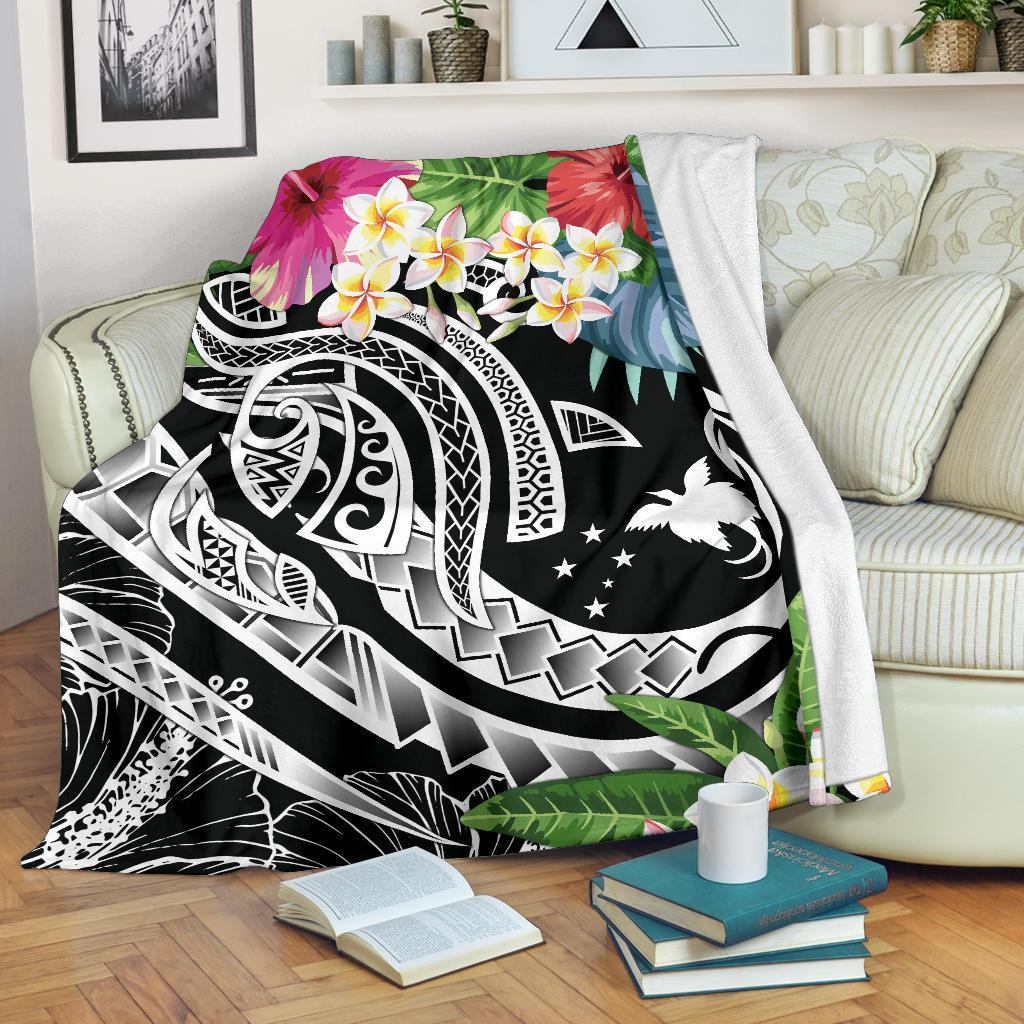 Papua New Guinea Polynesian Premium Blanket - Summer Plumeria (Black) White - Polynesian Pride