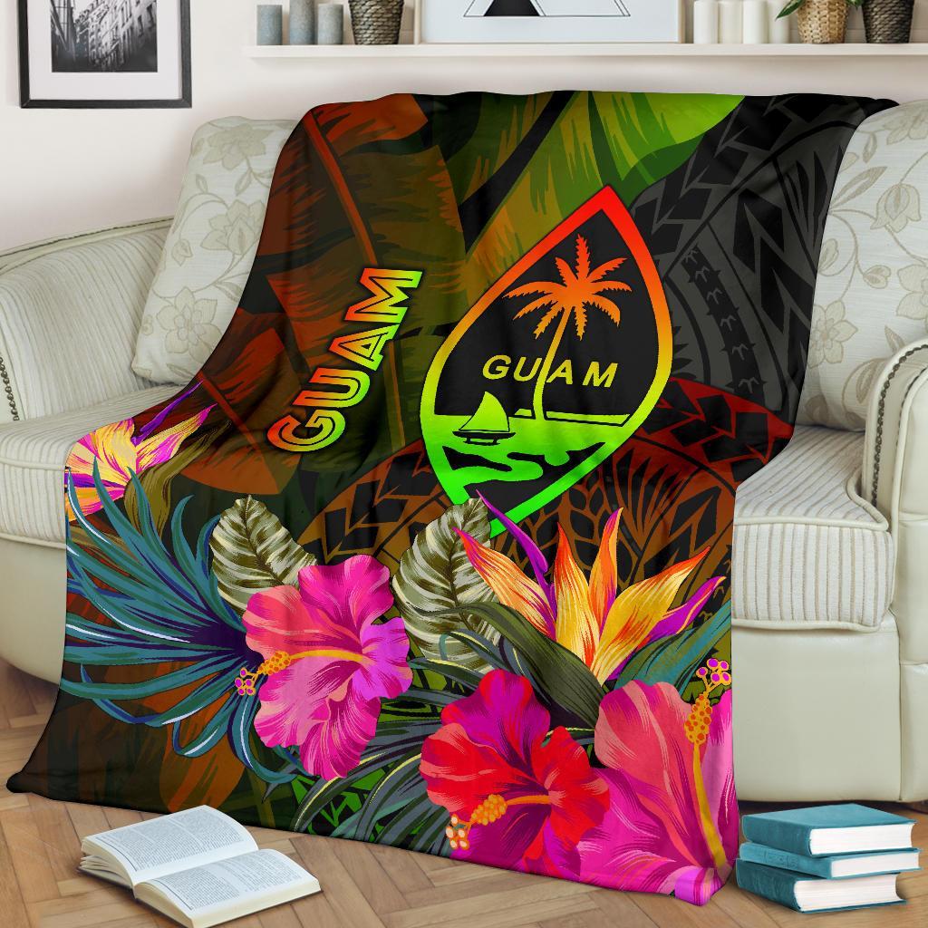 Guam Polynesian Premium Blanket - Hibiscus and Banana Leaves - Polynesian Pride