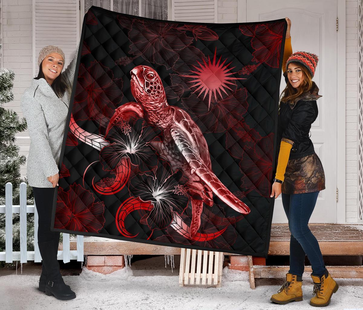 Marshall Islands Polynesian Premium Quilt - Turtle With Blooming Hibiscus Red - Polynesian Pride