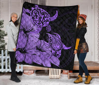 Hawaii Turtle Premium Quilt Polynesian Hibiscus Art Violet AH - Polynesian Pride