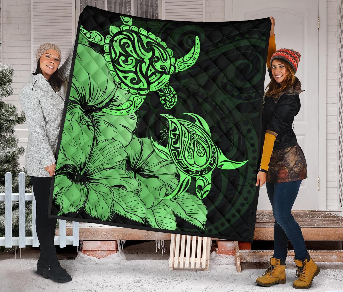 Hawaii Turtle Premium Quilt Polynesian Hibiscus Art Green AH - Polynesian Pride