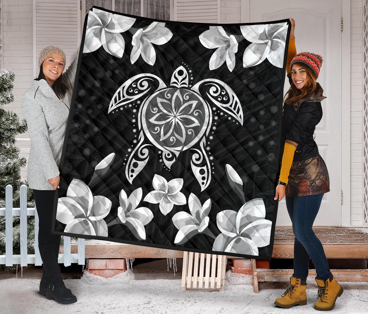 Hawaiian Silver Turtle Plumeria Quilt - Polynesian Pride
