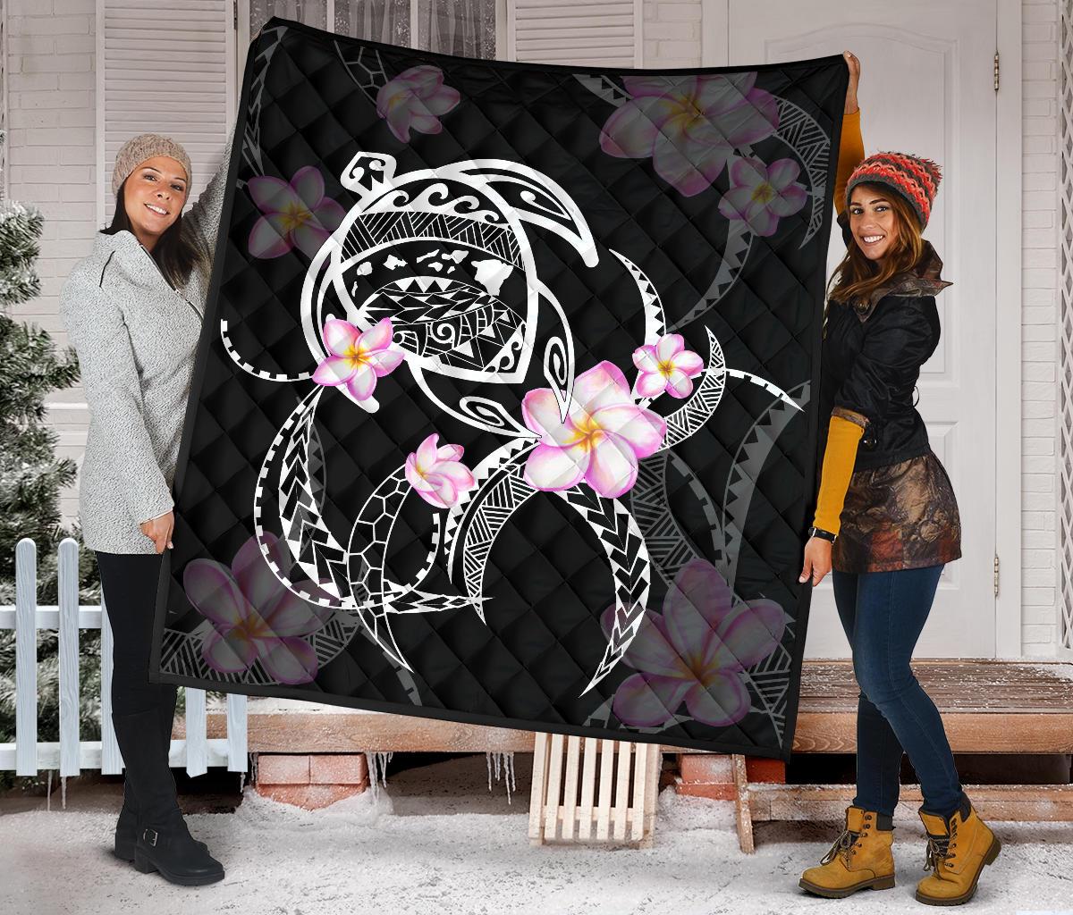 Hawaii Turtle Swim Poly Premium Quilt - Polynesian Pride