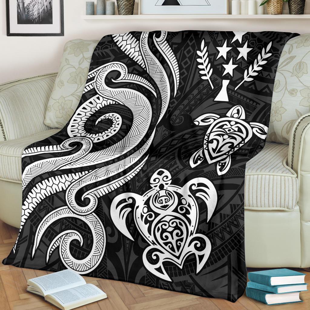 Kosrae Micronesian Premium Blanket - White Tentacle Turtle - Polynesian Pride