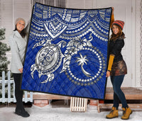 Chuuk Polynesian Premium Quilt - Chuuk Flag & White Turtle Hibiscus (Blue) - Polynesian Pride