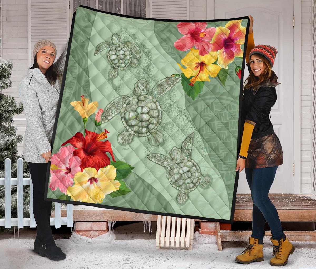 Hawaii Turtle Hibiscus Premium Quilt - Tink Style - Polynesian Pride