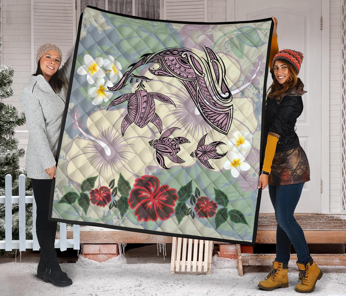 Hawaii Turtle Shark Hibiscus Premium Quilt - Beige - LH Style - Polynesian Pride