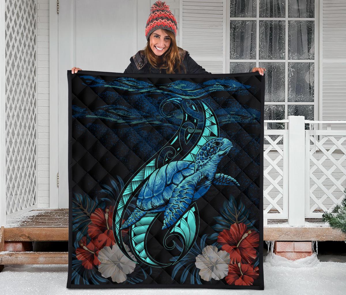 Hawaii Polynesian Honu Sea Hibiscus Premium Quilt - Polynesian Pride