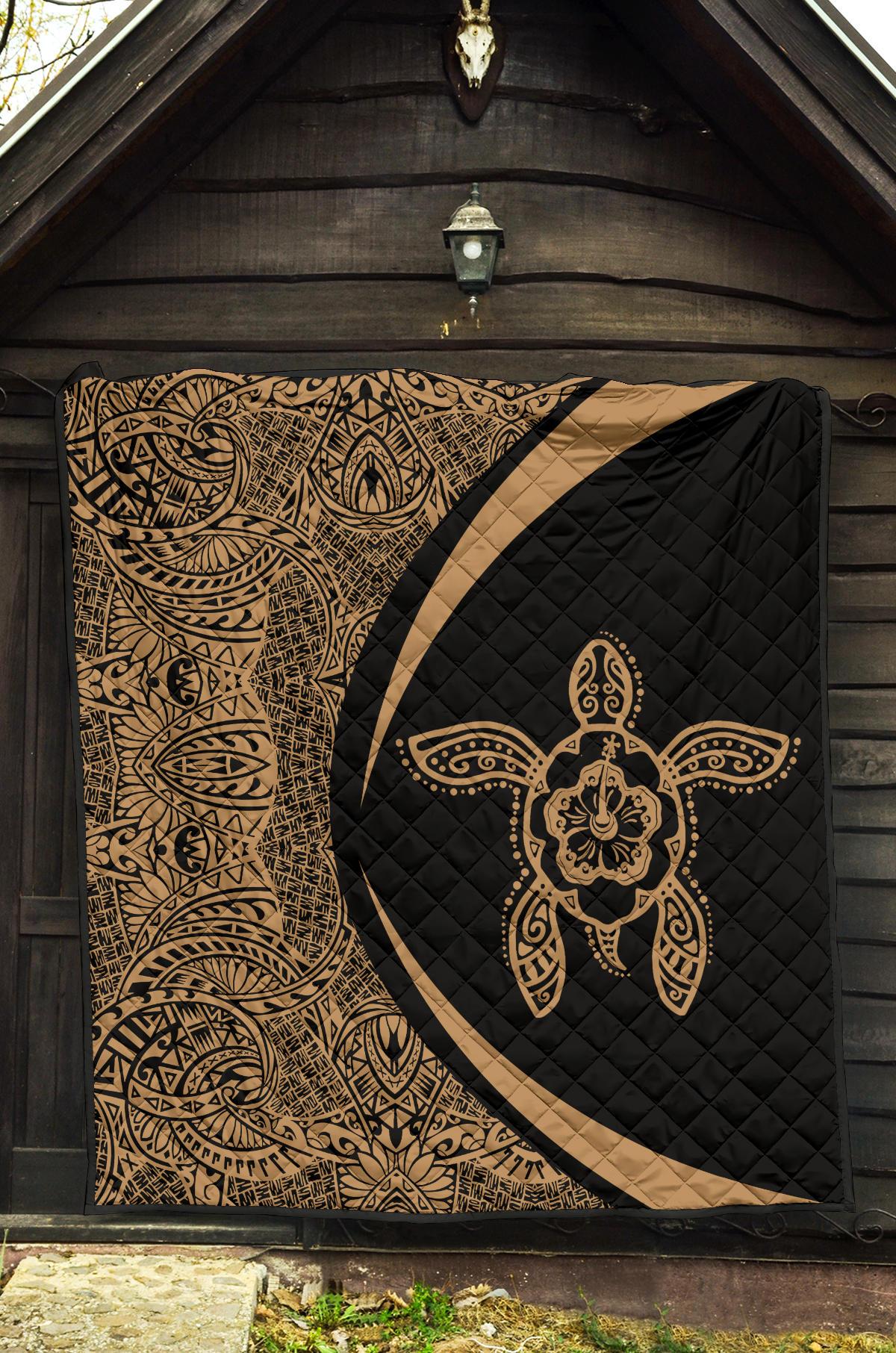 Hawaiian Hibiscus Turtle Polynesian Black Premium Quilt - Circle Style - Polynesian Pride