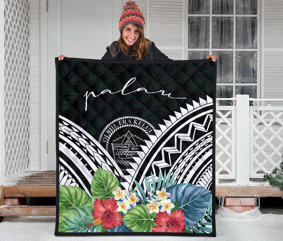 Palau Premium Quilt - Palau Coat of Arms & Polynesian Tropical Flowers White - Polynesian Pride