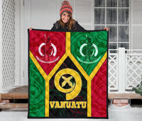 Vanuatu Polynesian Premium Quilt - Vanuatu Flag and Coat Of Arms - Polynesian Pride