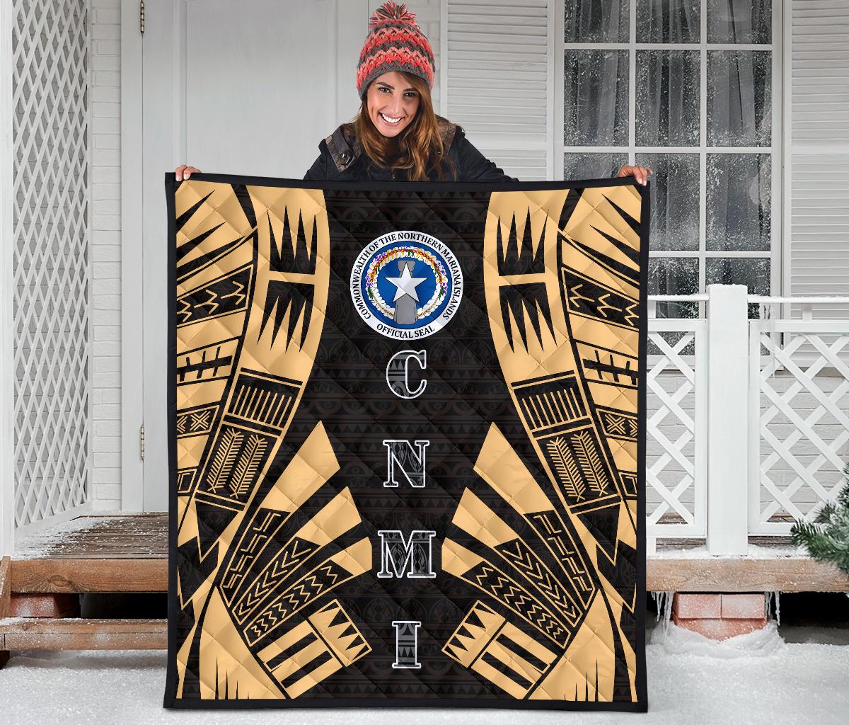 Northern Mariana Islands Premium Quilt - Northern Mariana Islands Seal Polynesian Gold Tattoo - Polynesian Pride